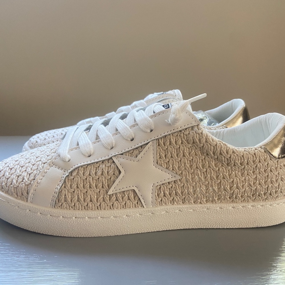 Vintage Havana Carla sneaker women’s sz 8